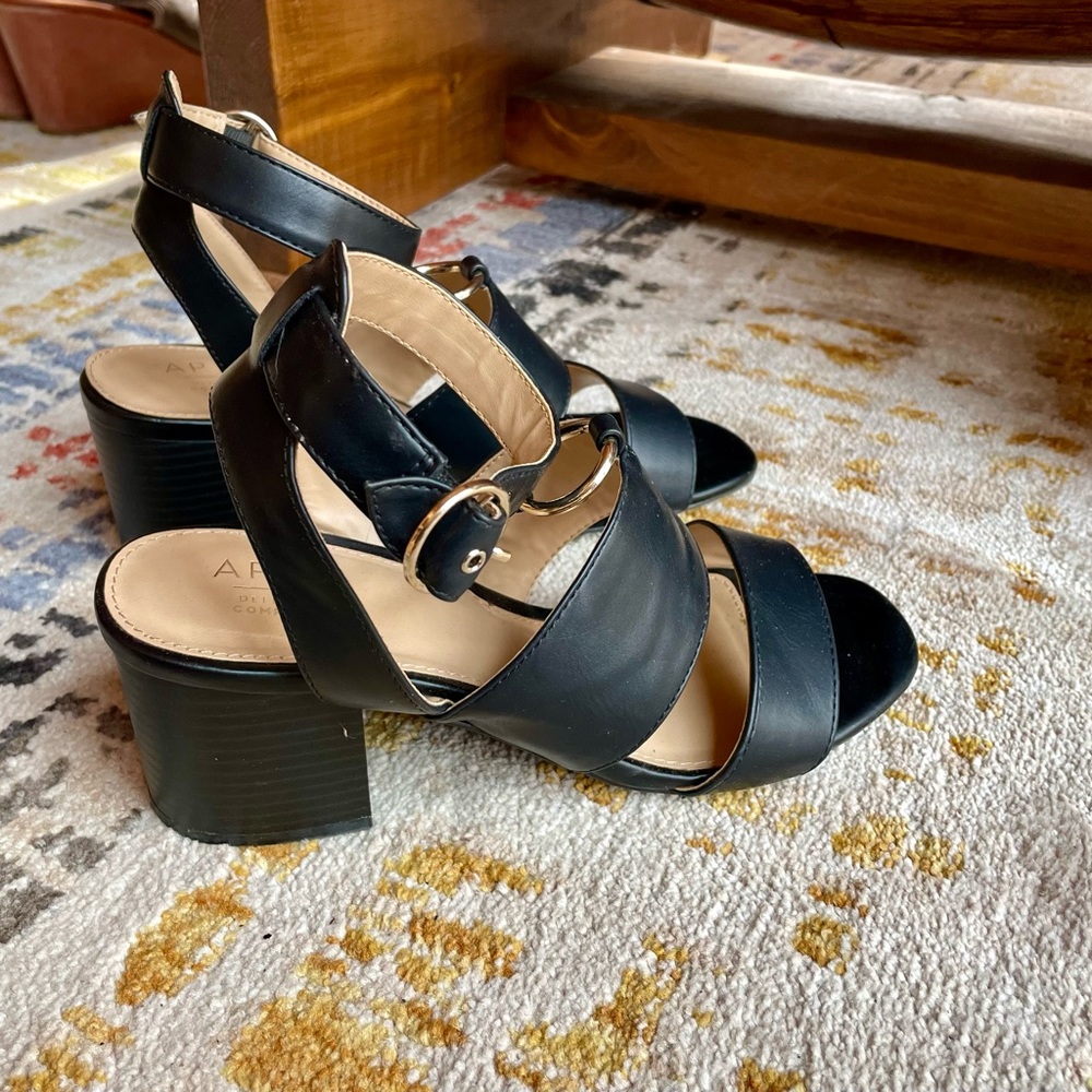 Apt. 9 Sandals